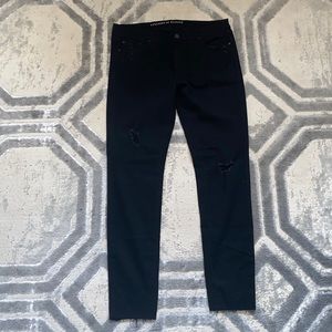 Distressed Black Skinny Jeans